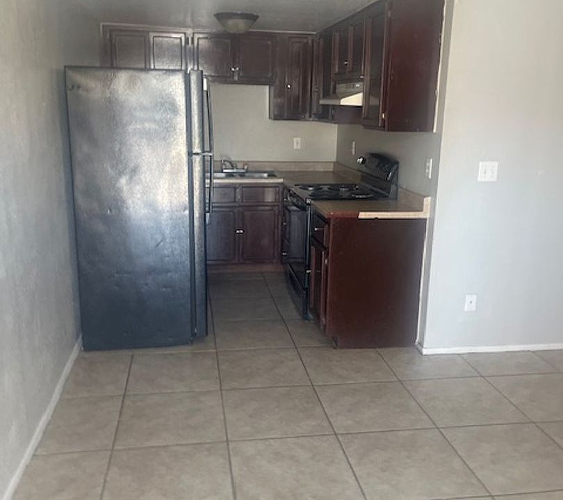 1st image of 4719 Lucite Ln