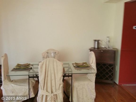 Separate dining room