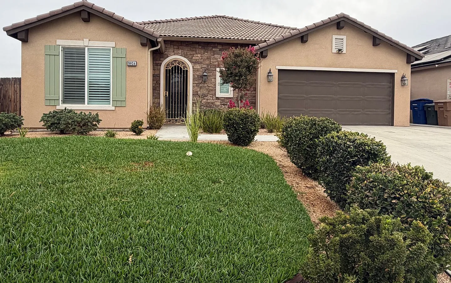Fort Sanders Ave — Photo 1