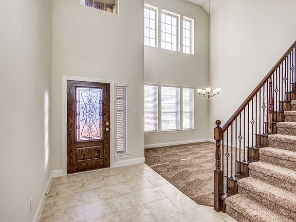 2nd image of 4412 Lakeview Dr