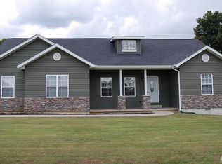 1002 E Donna Dr, Poplar Bluff, MO 63901