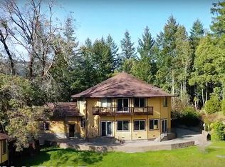 1 Thomas Rd, Miranda, CA 95553