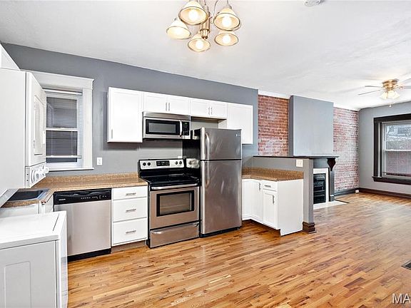 2nd image of 3429 Juniata St