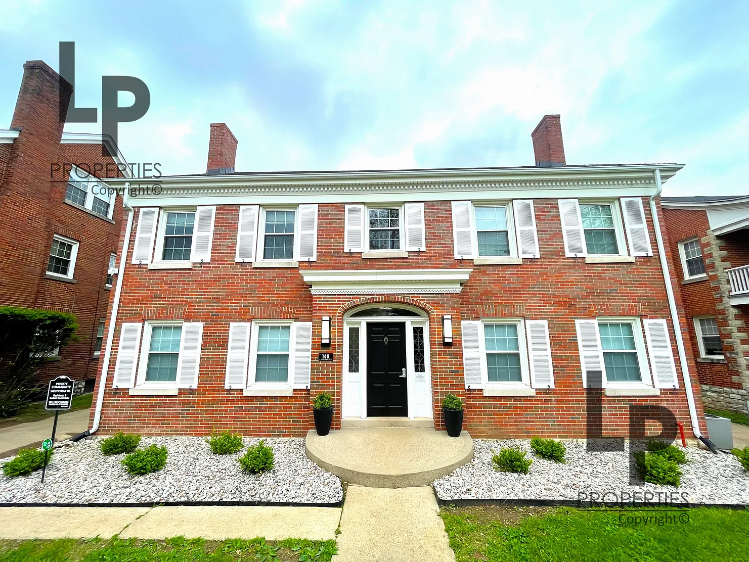 140 Cochran Road - 1 — Photo 1