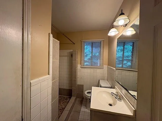 4994 Velva Ct — Photo 6