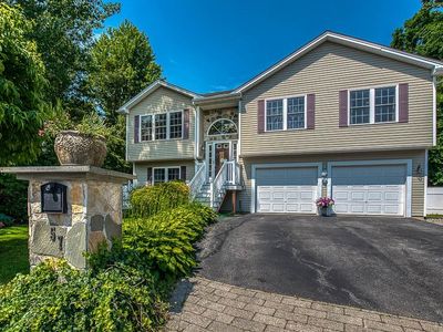 57 McKay Ct, Warwick, RI, 02889