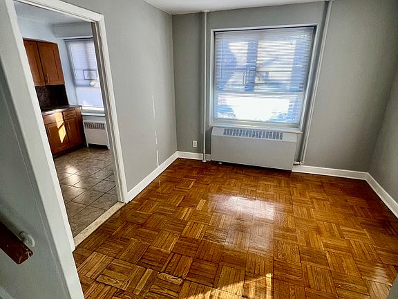 4th image of 189-15 73rd Ave #L