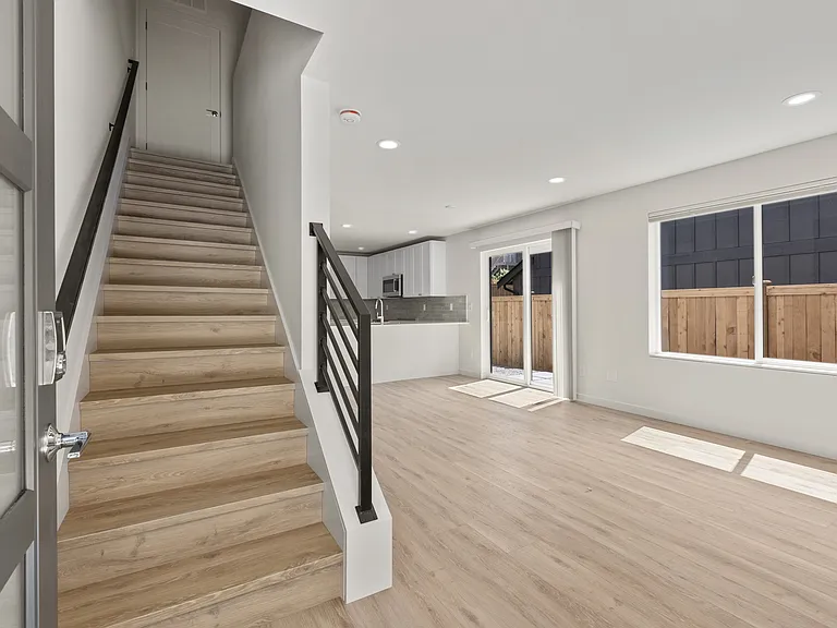 12333C 40th Ave NE #C — Photo 13