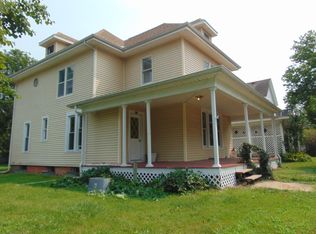 202 E Main St, Sidney, IL 61877