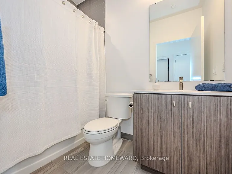 5 Wellington St S #301 — Photo 13