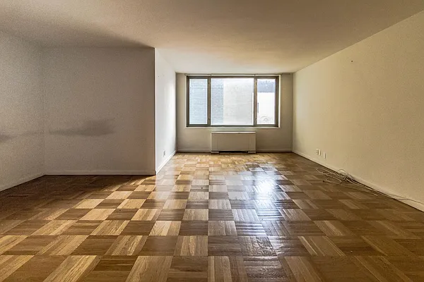 Rented by Halstead Real Estate | media 6