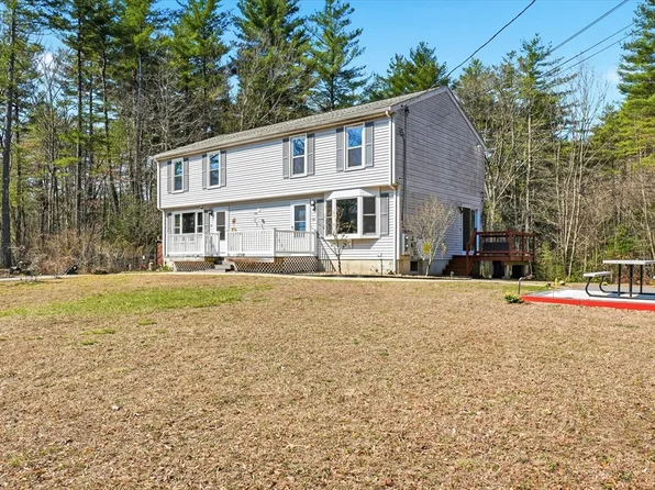 60 Walker Rd #60, Shirley, MA 01464