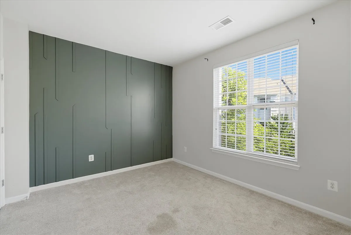 2 bed, 2.0 bath, 1103 sqft, $2,600 — Photo 4