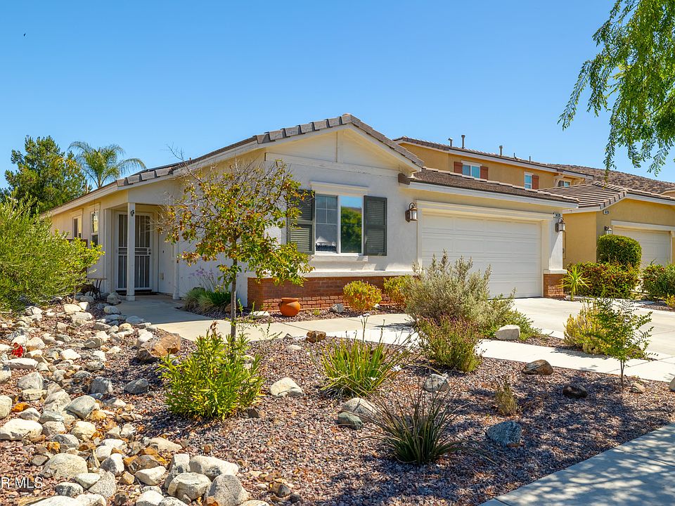 1st image of 34126 Dianthus Ln