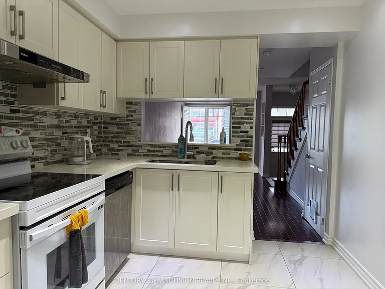 9544 Sheppard Ave E — Photo 7