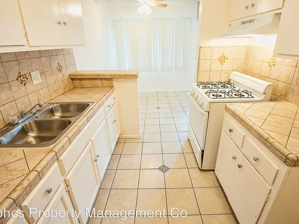 1st image of 8145 Langdon Ave APT 206