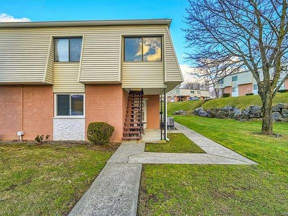 2nd image of 1402 Baldwin Ln #14B