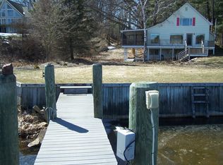 17872 W Spring Lake Rd, Spring Lake, MI 49456