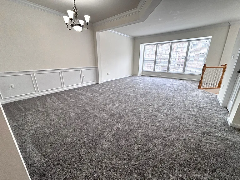 Living & dining room area