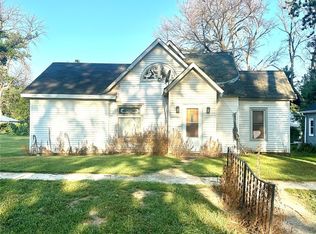 404 Eva St, Irwin, IA 51446
