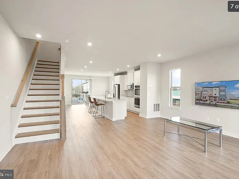 2124 Glacier Rd — Photo 14