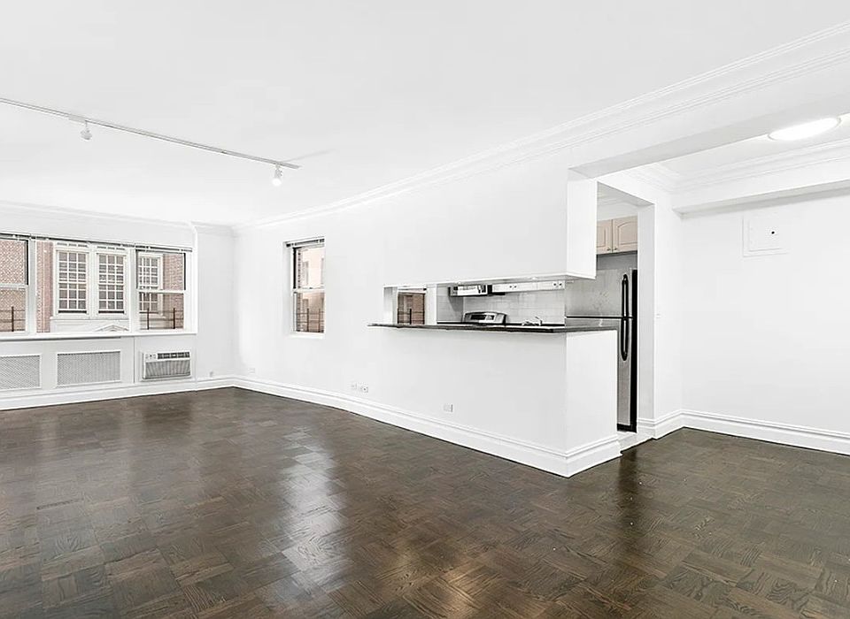 1st image of 301 E 66th St APT 3K
