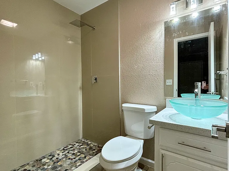1204 Bryce Dr #4 — Photo 7