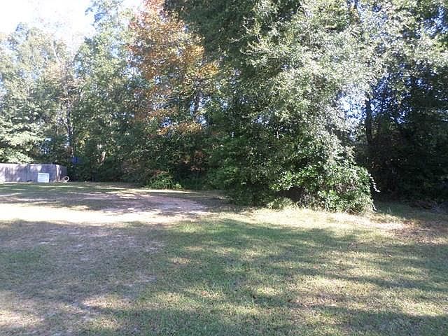 1st image of 1006 Ashley Ln