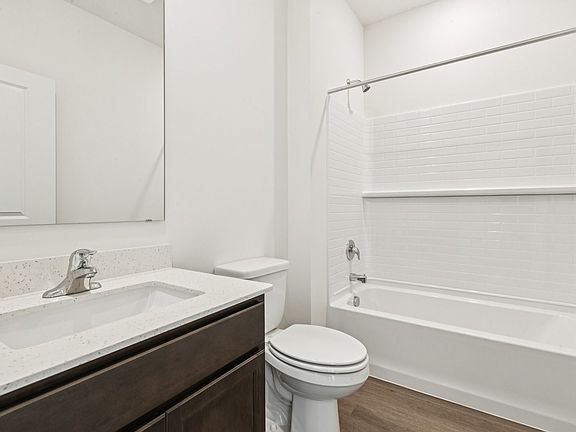 5th image of 1270 Wild Tulip Cir