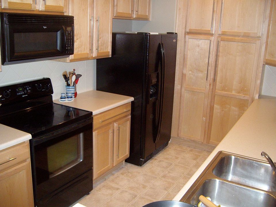 Gourmet Kitchen