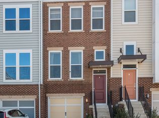 22450 Snow Powder Ter, Ashburn, VA