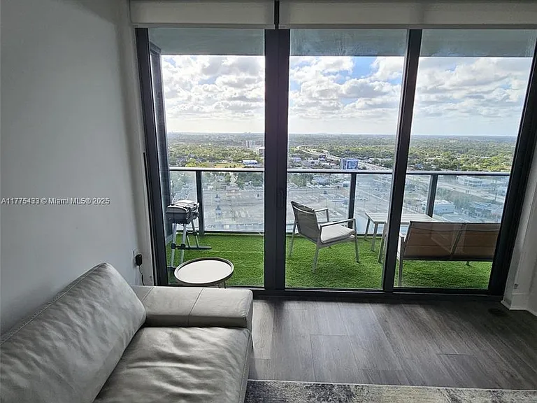 121 NE 34th St #2511 — Photo 12