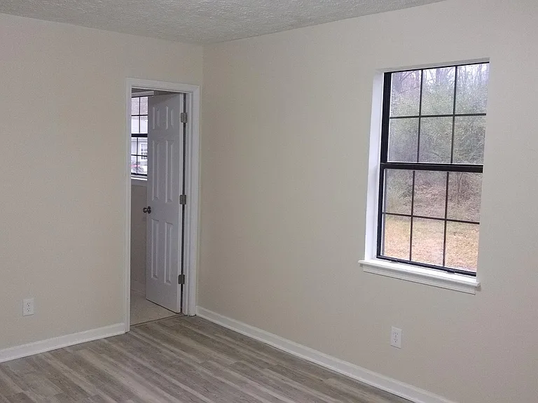 2525 Lake Ct — Photo 12