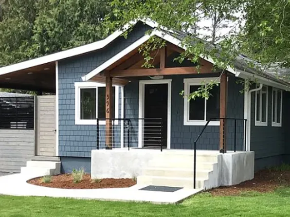 596 N Larch St, Cannon Beach, OR 97110