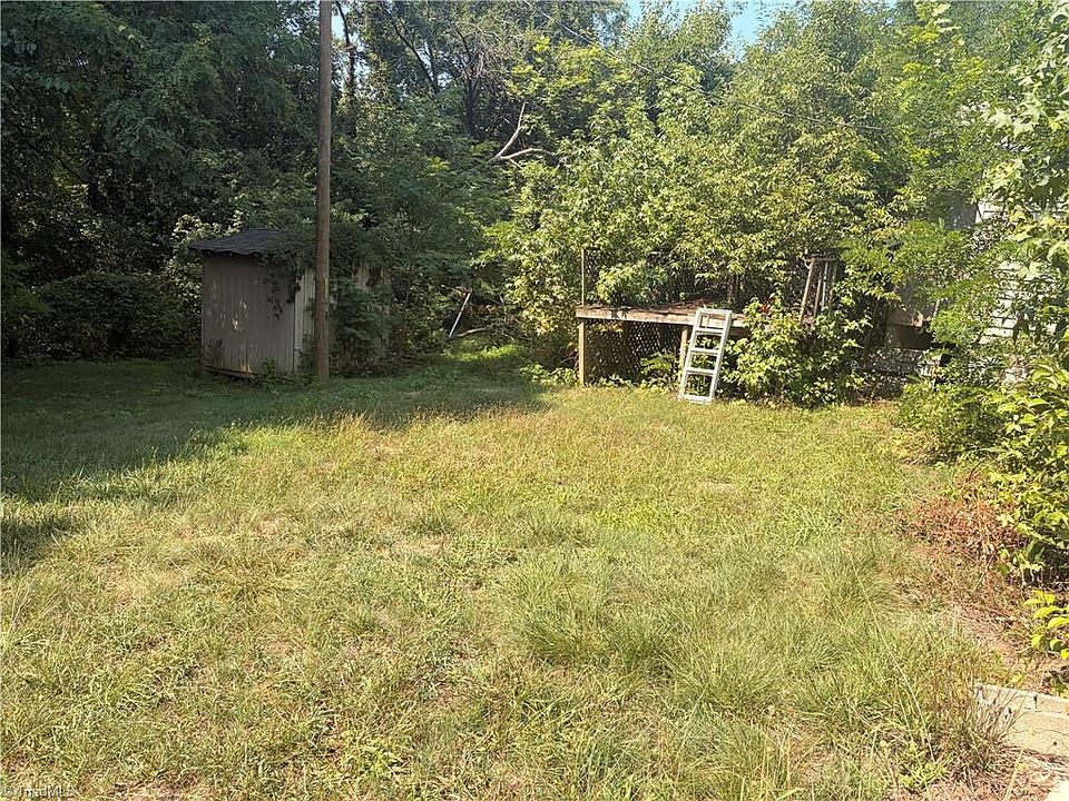 2nd image of 3806 Heath Ave