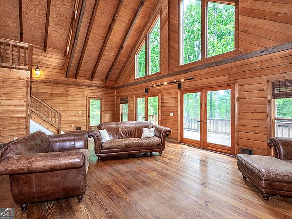 5th image of 4674 Chestatee Heights Rd
