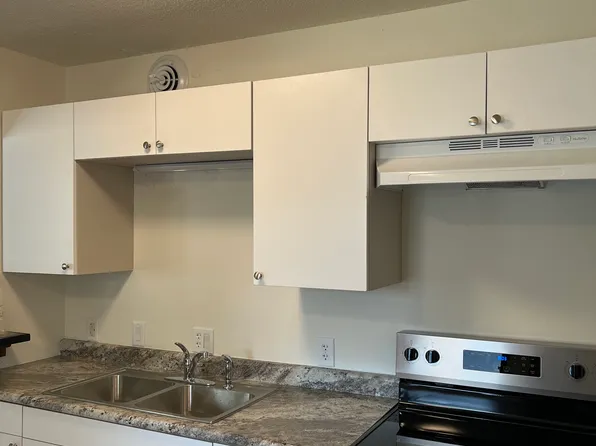 219 7th Ave NW, Mount Vernon, IA 52314