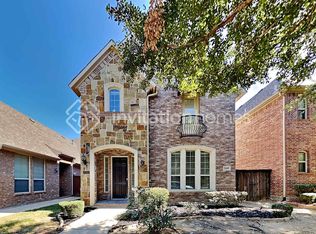 2449 Sunderland Ln, Lewisville, TX 75067