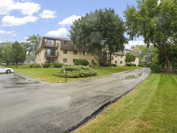 3239 South 58th STREET #313, Milwaukee, WI 53219