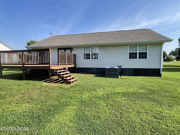 4th image of 124 Hartland Dr