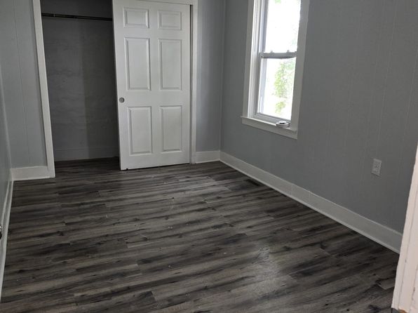 111 Church St #2R
