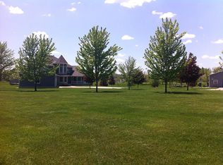 2537 Marathon Rd, Lapeer, MI 48446