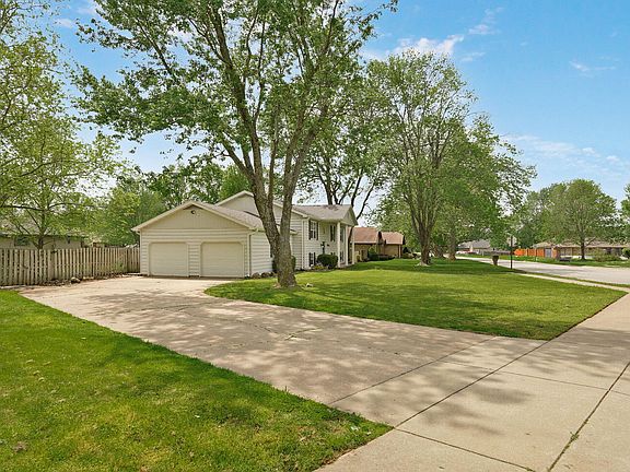 5th image of 4626 S Ridgecrest Drive