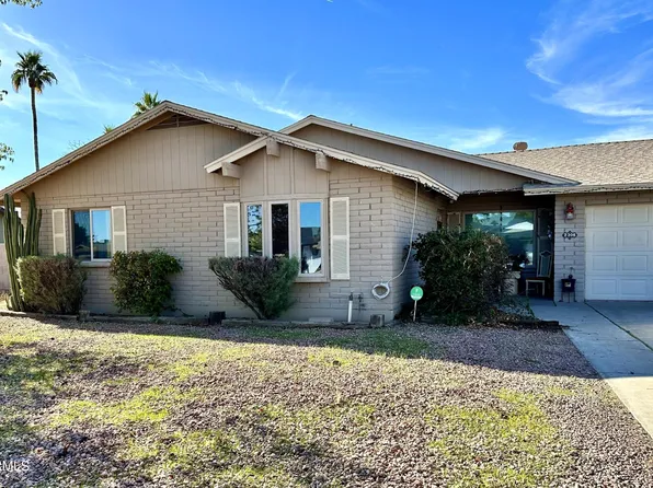 2306 N ARROWHEAD Drive, Chandler, AZ 85224