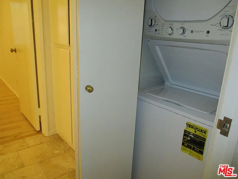 3802 Dunford Ln #D — Photo 14