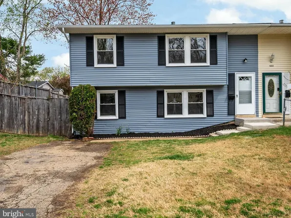 1324 Farrara Dr, Odenton, MD 21113