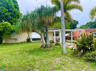 801 Azalea Ave, Fort Pierce, FL 34982