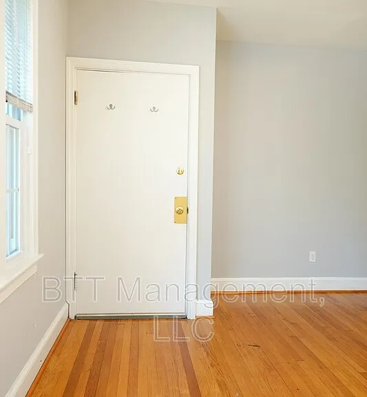 800 Maplewood Ave #1 — Photo 77