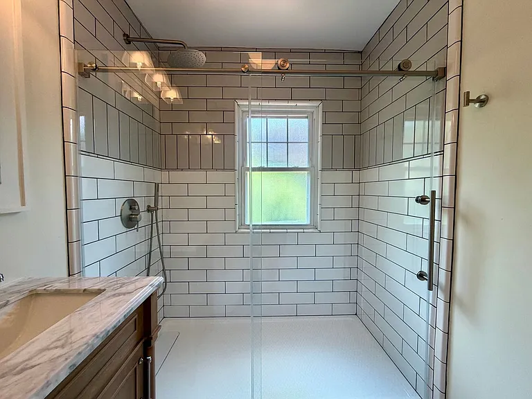 72 Buchanan Ave — Photo 23