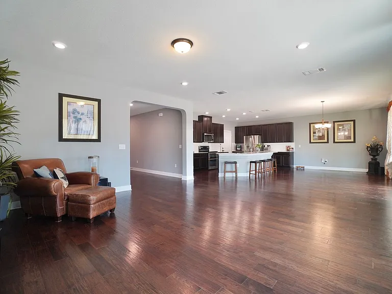 7016 Lickeen Ct — Photo 5